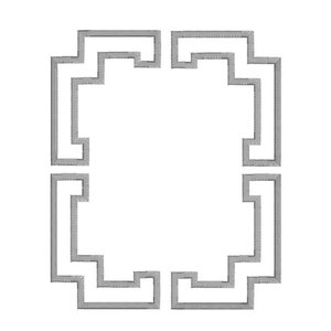 Könnte beinhalten: Ein silberfarbener Dekorrahmen mit geometrischem Design. Der Rahmen ist quadratisch und hat einen schlichten, eleganten Stil.