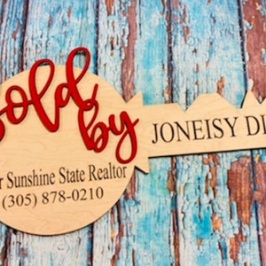 Key closing sign / sold by sign / key shaped sign/ realtor sign / closing gift