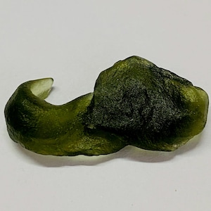 TOP!! Beautiful natural Czech moldavite Cabochon, Green Moldavite Raw Crystal, very nice Real Moldavite Chips, Natural Moldavite Gemstone