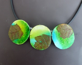 Autumn Color Pendant/Autumn polymer clay/autumn jewelry/autumn jewelery/maple leaf pendant/maple leaf jewel