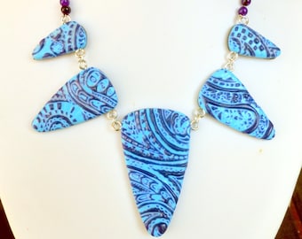 Blue Purple Volutes Pendant/blue purple volutes/purple jewelry/blue jewelry/polymer clay/polymer clay/fimo