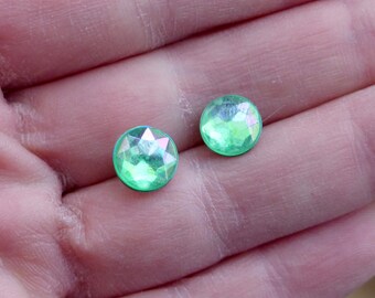 Green jade diamond ear chips/ear chip green diamond/green jewelry/resin jewelry/faceted jade diamond
