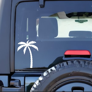 Palmboom vinyl sticker voor auto's en vrachtwagens. Premium weerbestendige stickers voor binnen of buiten, waterflesstickers, laptopsticker, fietssticker.