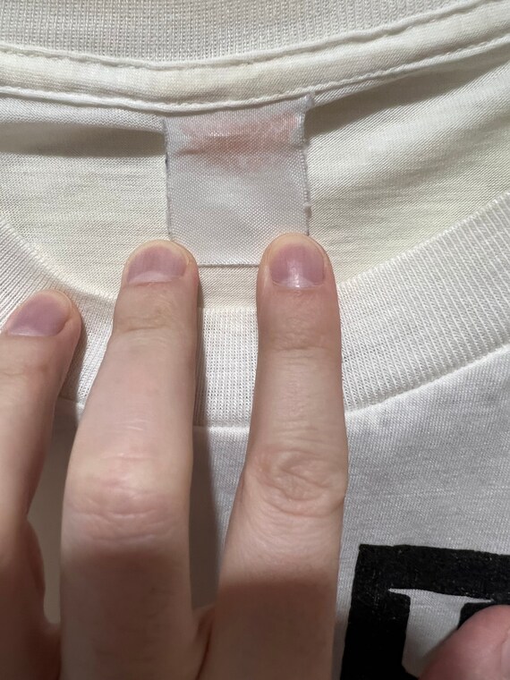 Vintage U2 - With Or Without You - Joshua Tree Sh… - image 4