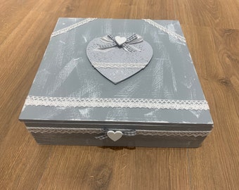 tea box, jewelry box, gray and white, heart