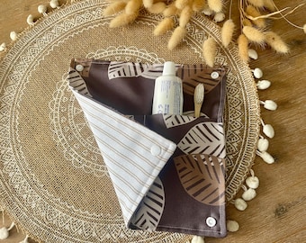 Toothbrush case, linen