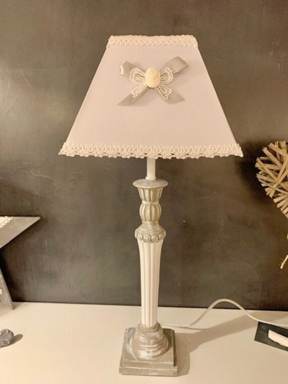 Lampe Shabby Taupe et Blanche, Lampe de Chevet