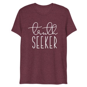 Truth Seekere Short Sleeve T-Shirt