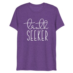 Truth Seekere Short Sleeve T-Shirt