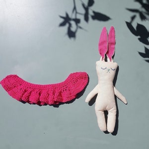 Doudou lapin, jouet peluche, lin écru, rose, fuchsia image 6