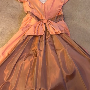 Peachy vintage taffeta dress image 5