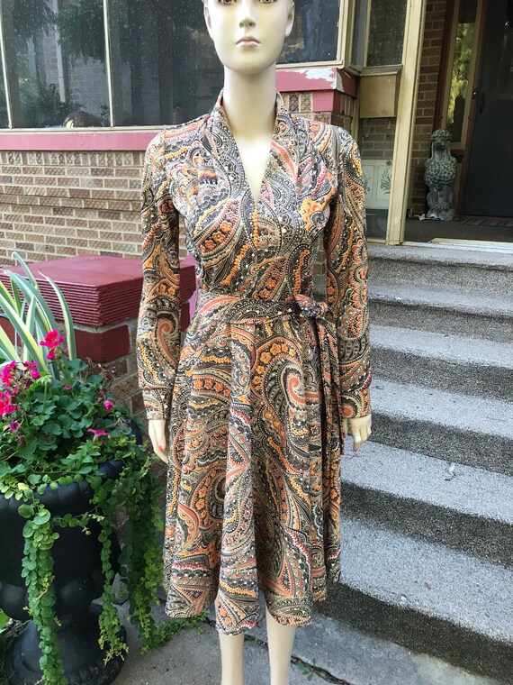 Perfect Vintage Paisley Dress - image 8