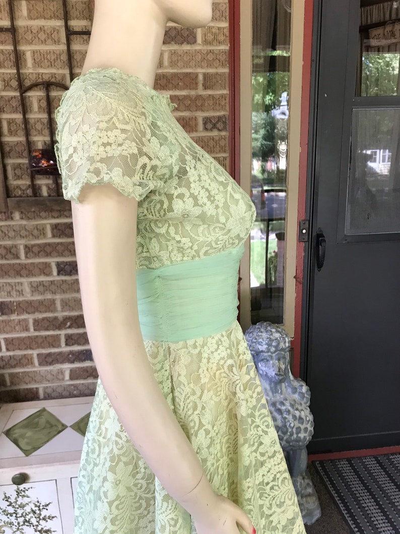 Vintage Lace Dress zdjęcie 9