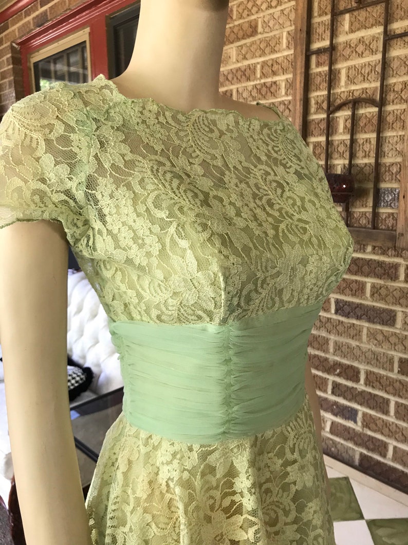 Vintage Lace Dress zdjęcie 6