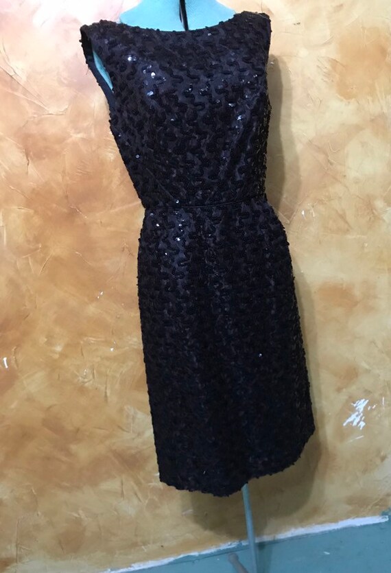 Black vintage wiggle dress - image 6