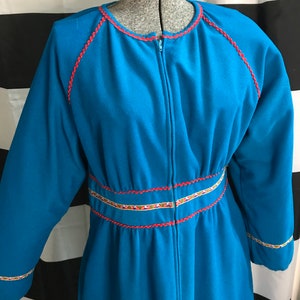 Vintage Robe image 3