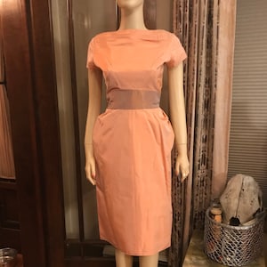 Peachy vintage taffeta dress image 1