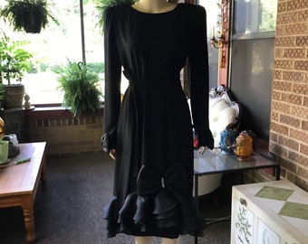 I love this 1980’s Black Dress