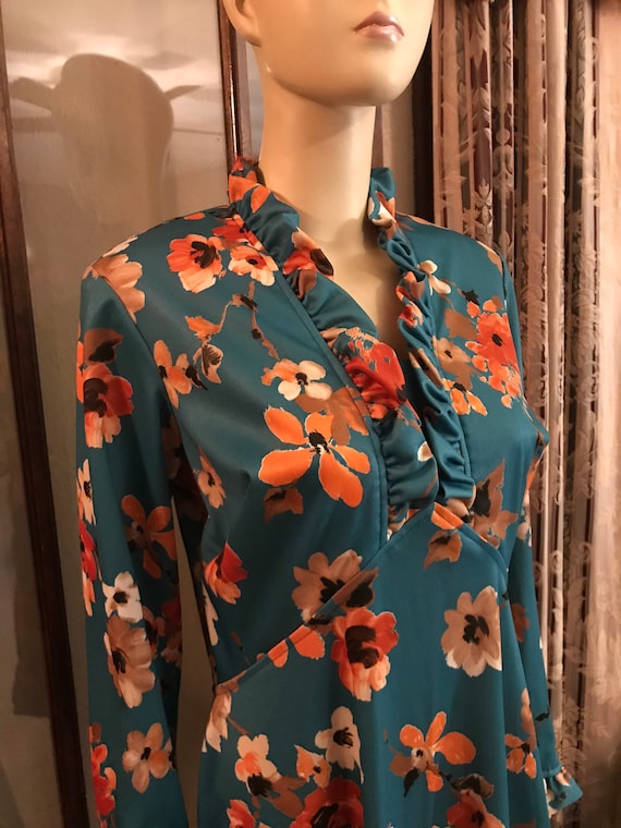 Vintage 1970’s boho floral dress