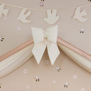 Muslin Birds Garland – Handmade Nursery Decor | Boho Baby Room Banner | Woodland Theme Kids Room | Baby Shower Gift | Neutral Wall Hanging