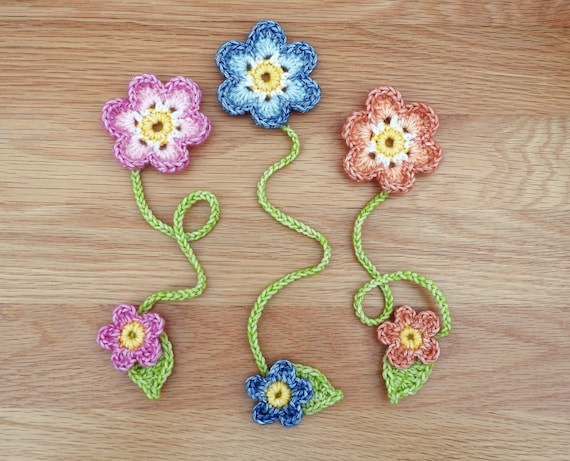 Flower Crochet Bookmark Pattern, Pretty Little Flower Scheepjes Stone Washed Beginner Friendly PDF Pattern, Stem and Leaf Floral Bookmark