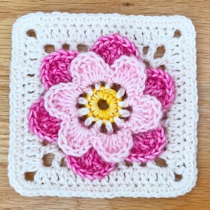 Flower Granny Square Crochet Pattern, Cute Crochet Flower Afghan Blanket Pattern, Floral Granny Square, Scheepjes Stone Washed Pattern image 1
