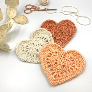 Sweet Little Heart Crochet Pattern, Crochet Heart Applique Embelishment Pattern, Rainbow Baby Hearts Scheepjes Stone Washed Photo Tutorial image 3