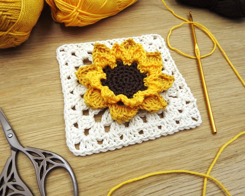 Boho Sunflower Granny Square Crochet Pattern, NO-SEW Double-Layered Flower Afghan Square, Scheepjes Catona Photo Tutorial image 1