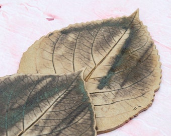 Set of three - Ceramic leaf coaster - Rustic Leaf Plate - Hydrangea plate - Ceramic coaster - Gift idea