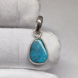 Turquoise Pendant , Classic Natural Tibetan Turquoise Gemstone Ethnic 925 Sterling Silver Pendant 0.7&quot;