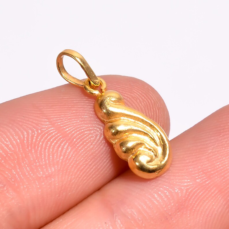 Designer Vintage Style Handmade Jewelry 14k Gold Plated 925 Sterling Silver Pendant