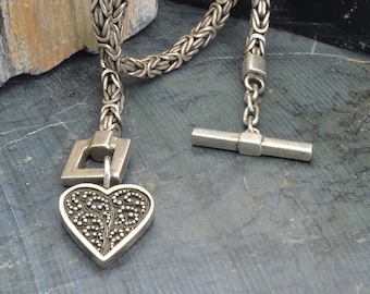 Love By Lois Hill Sterling Silver Heart Tag and Byzantine Link Toggle 16 inch Sterling Silver Chain