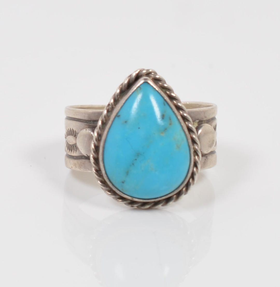 GQ2583◇Navajo : R.TOM STERLING SILVER Vintage Navajo R. Tom Sterling Silver Turquoise Ring | Teardrop