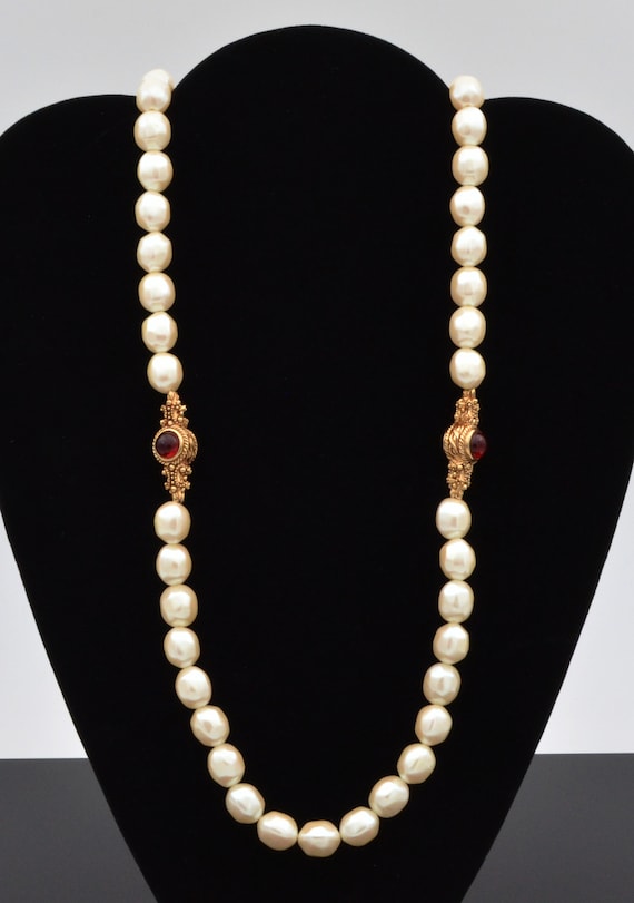 Rare Find! Vintage 1960's Givenchy Faux Pearl and