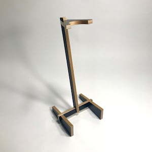 ukulele stand in birch plywood