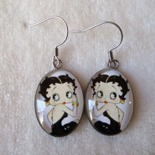 boucles d'oreilles ovales betty boop