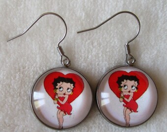 betty boop earrings on red heart