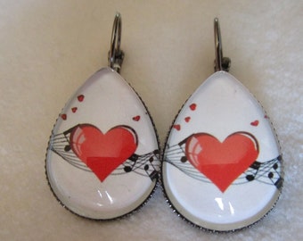 heart and music earrings in sleeper shape