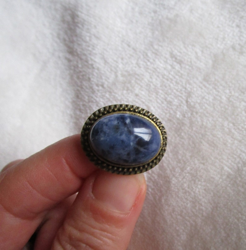 sodalite ring, calming, relaxing, self-confidence image 7