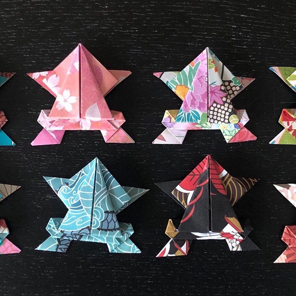 6 Paper Origami Jumping Frogs