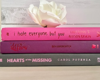 50+ Beautiful Pink Book Aesthetic Photos