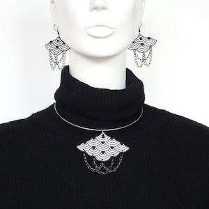 Adorno de joyería. Cero desperdicio de joyas. Conjunto de colgante y pendientes de papel y cartón. Upcycling. Joyería de mujer. joyería de disfraz