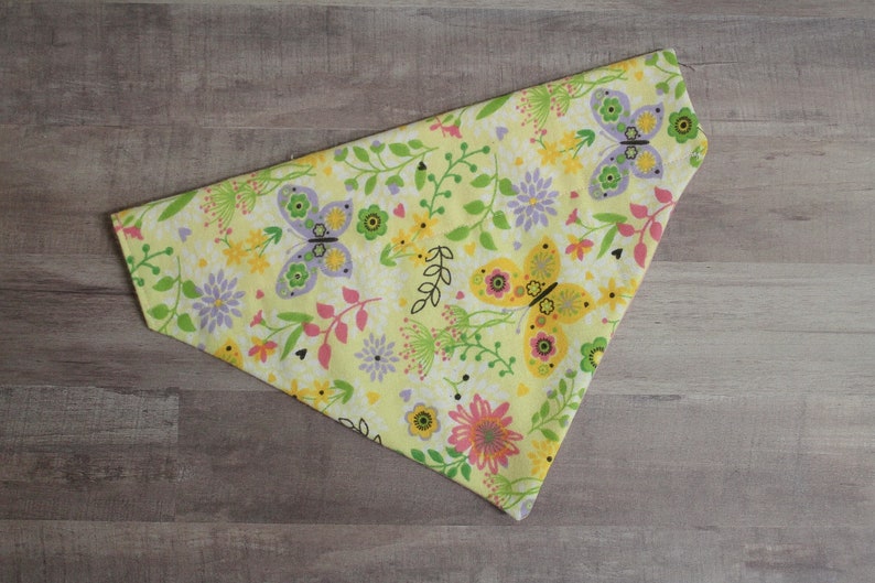 Spring Flower Butterfly Bandana Over the Collar Dog Bandana Pet Accessories