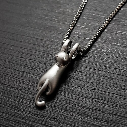 925 Silver Plt 'Dance In The Rain' Engraved Necklace Charm Tear Drop Bead C 925 Silver Plt 'Dance In The Rain' Engraved Necklace Charm Tear Drop Bead C
