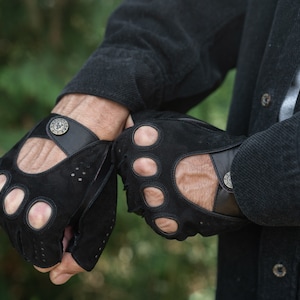 Men&#39;s FINGERLESS Gloves - BLACK - hairsheep suede-nappa leather