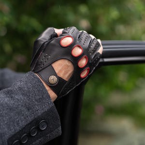Men&#39;s FINGERLESS Gloves - BLACK(red) - hairsheep leather