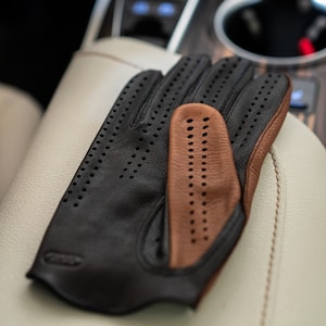 Men's DRIVING Gloves BROWN-BLACK deerskin leather image 7