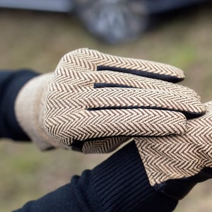 Women&#39;s Gloves - TWEED-BLACK - wool lined - hairsheep leather