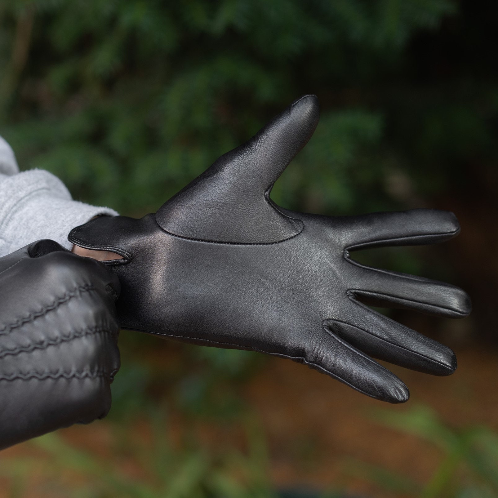 【HATRA(ハトラ)】Study_Gloves グローブAC03-22AW 23AW】HATRA(ハトラ) Study Gloves / black