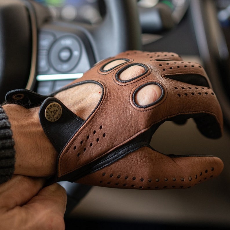 Men's DRIVING Gloves BROWN-BLACK deerskin leather image 4